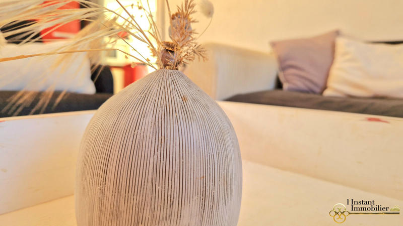 Appartement - 81 m² - 4 pièces