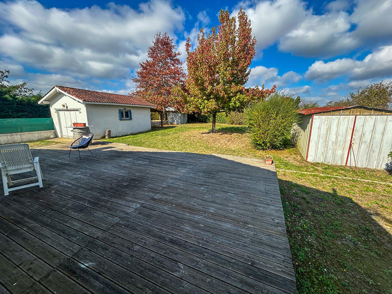 Maison - 90 m² - 5 pièces