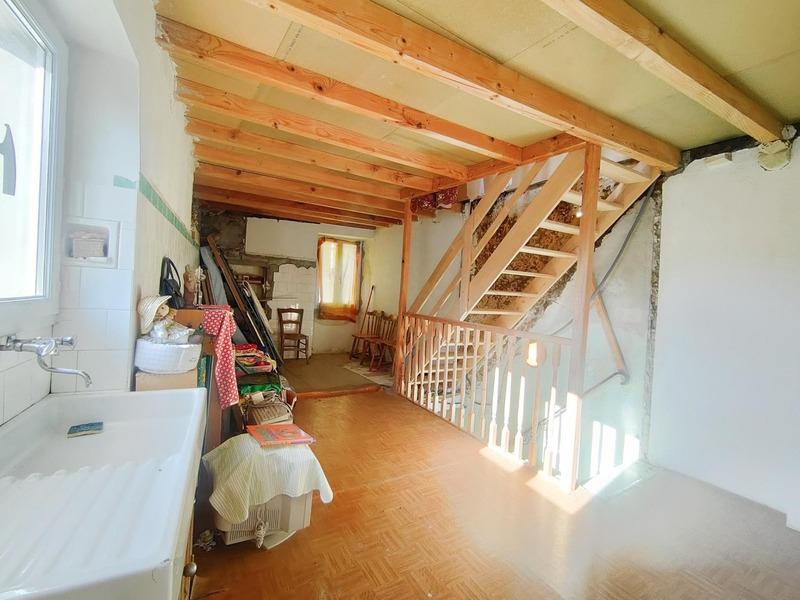 Maison - 95 m² - 5 pièces