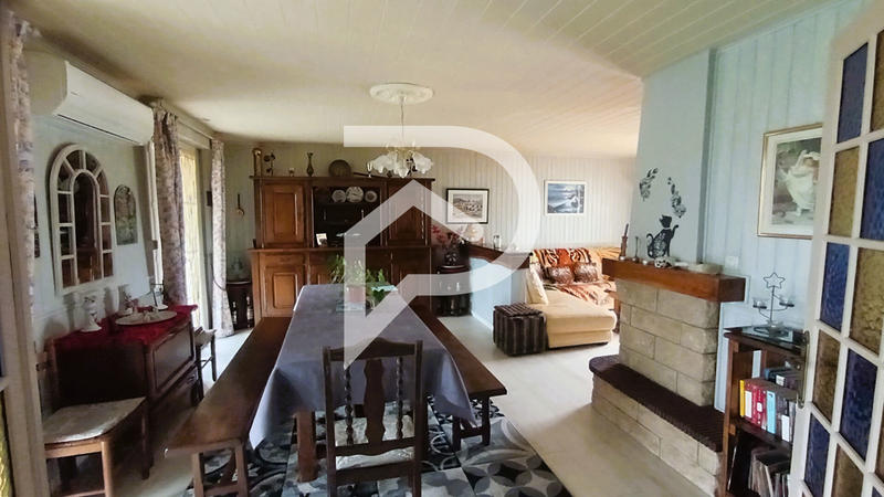 Maison - 105 m² - 5 pièces