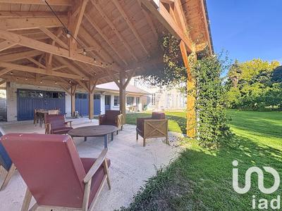 Maison - 293 m² - 7 pièces