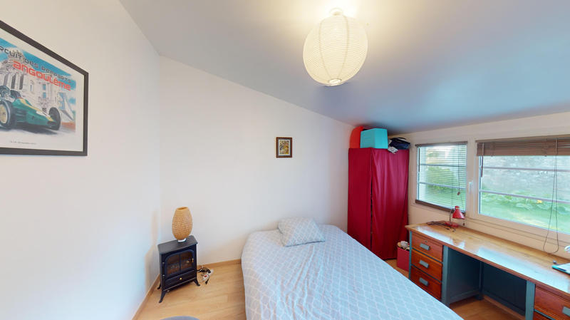 Maison - 240 m² - 11 pièces