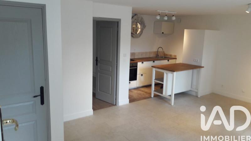 Maison - 460 m² - 19 pièces