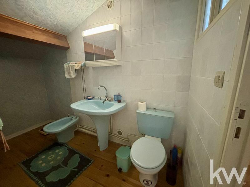 Maison - 211 m² - 9 pièces