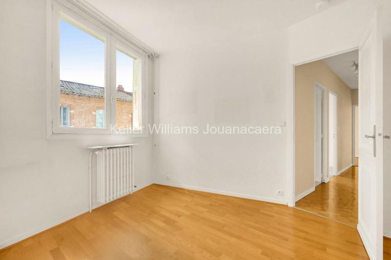 Appartement - 98 m² - 4 pièces