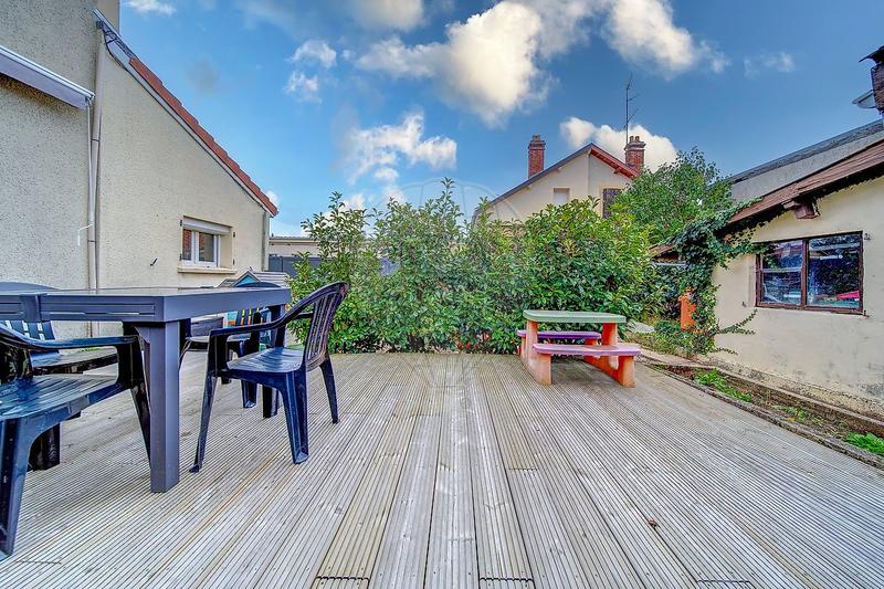 Maison - 83 m² - 4 pièces