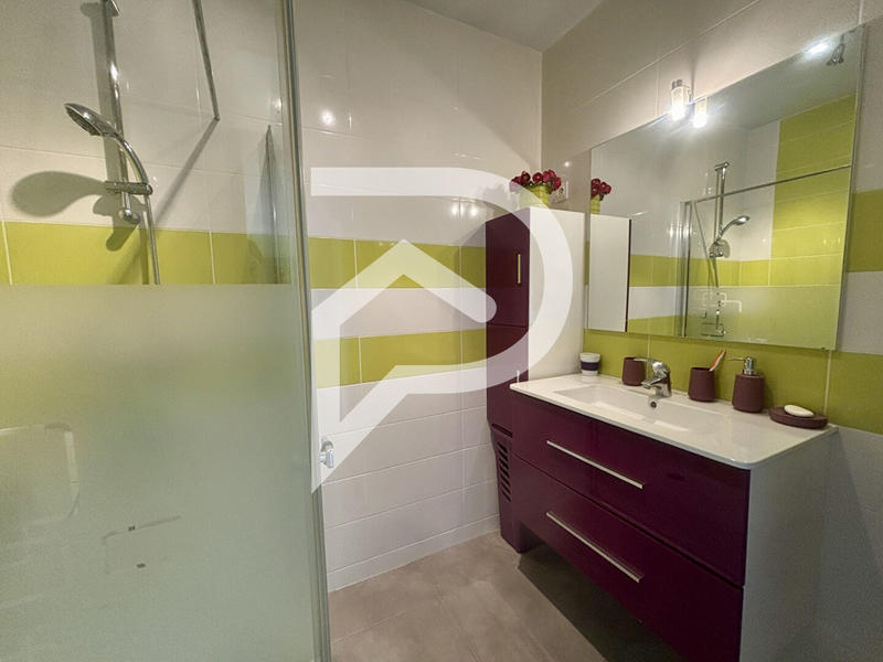 Maison - 87 m² - 5 pièces