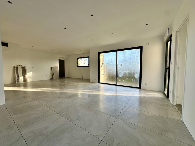 Maison - 123 m² - 6 pièces