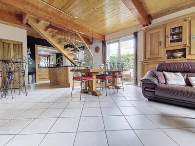 Maison - 156 m² - 6 pièces