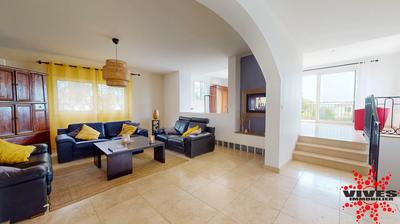 Maison - 288 m² - 10 pièces