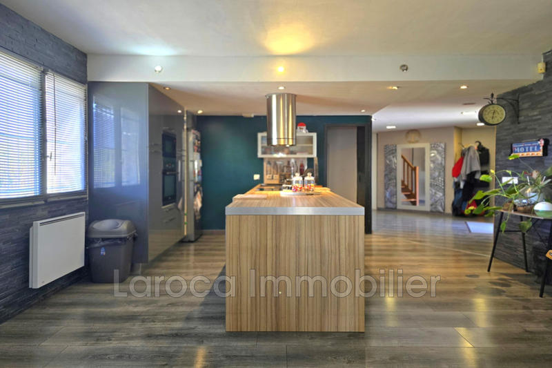 Maison - 154 m² - 4 pièces