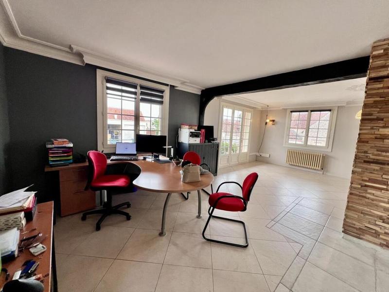 Maison - 111 m² - 4 pièces