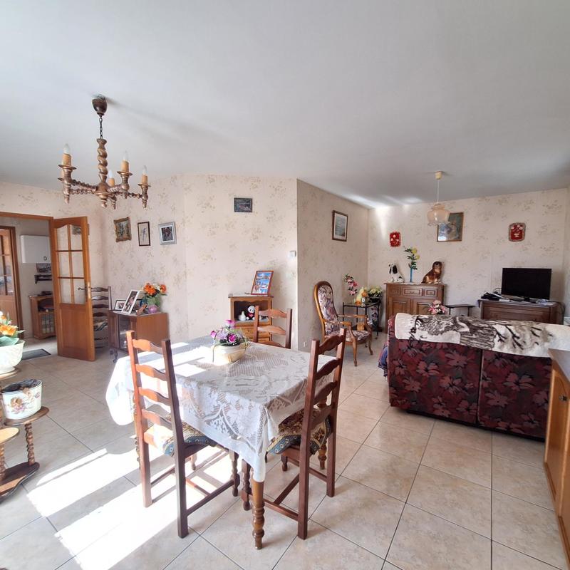 Maison - 76 m² - 3 pièces