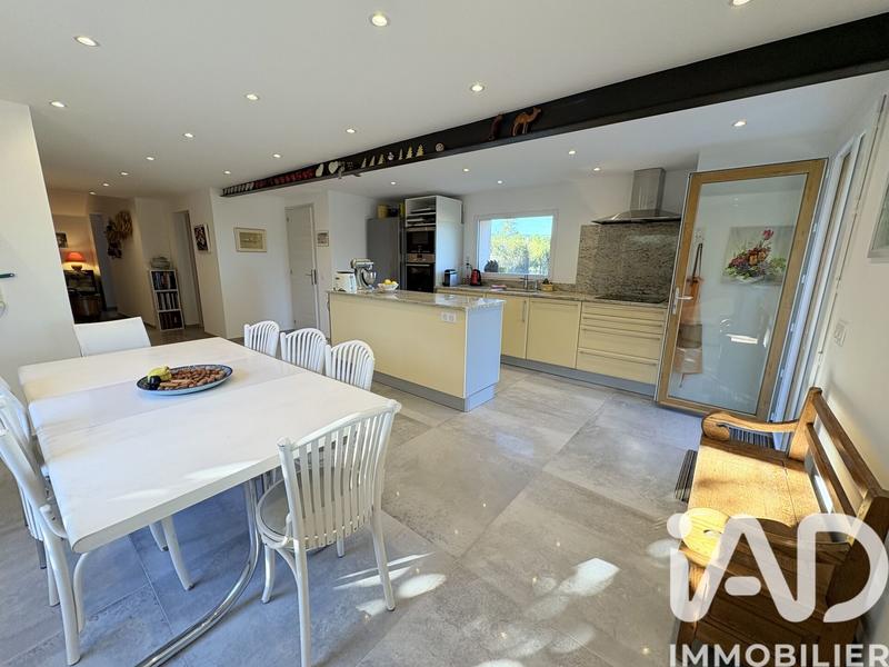 Maison - 142 m² - 4 pièces