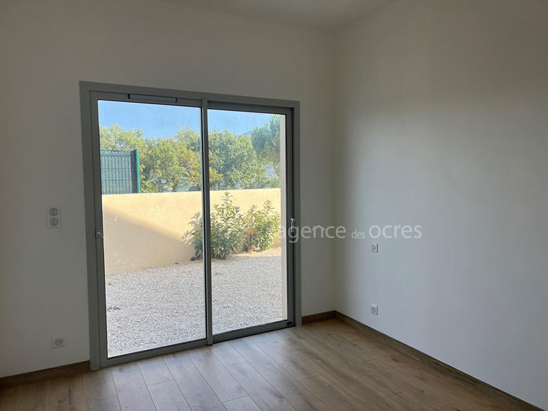 Maison - 240 m² - 5 pièces