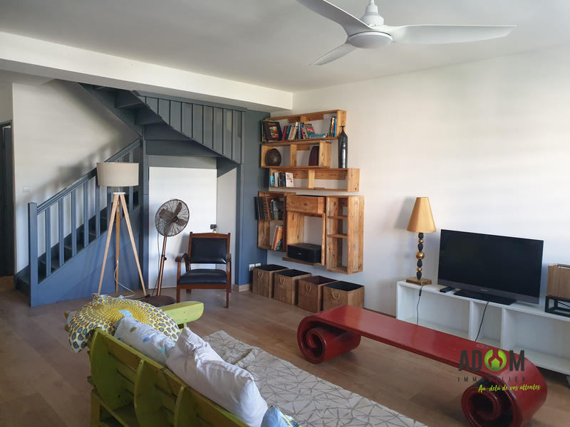 Appartement - 94 m² - 4 pièces