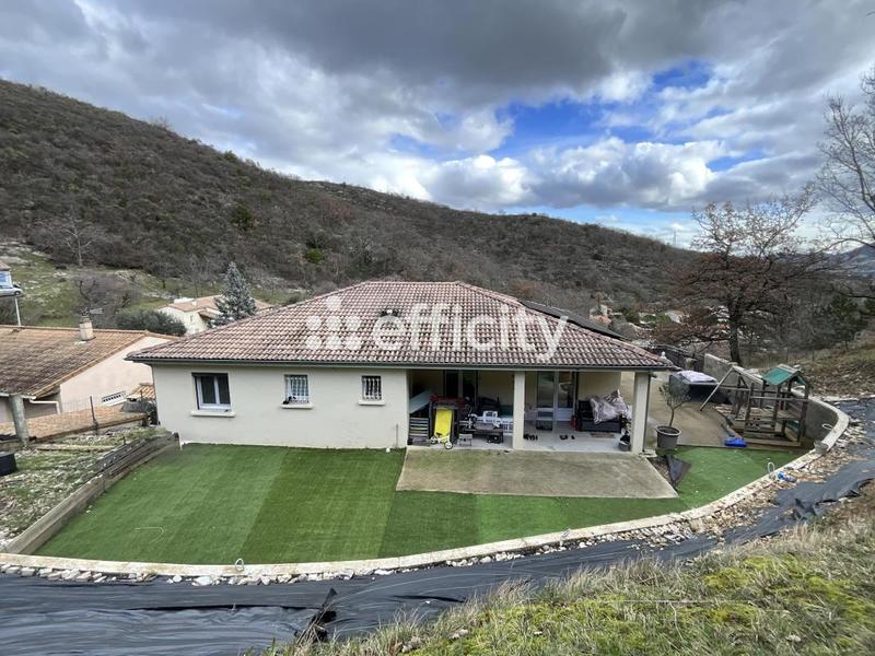 Villa - 124 m² - 5 pièces