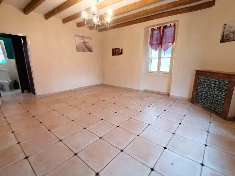 Maison traditionnelle - 110 m² - 4 pièces