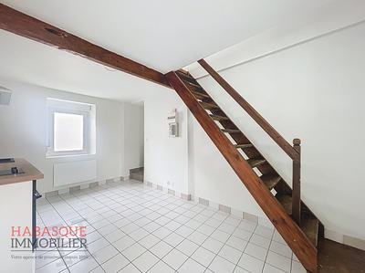 Appartement - 18 m² - 2 pièces