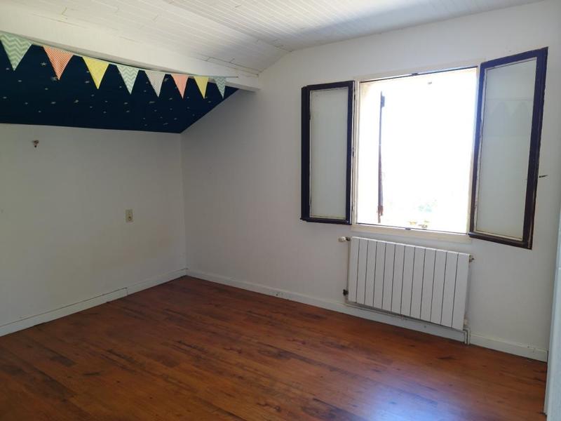 Maison en pierre - 122 m² - 7 pièces