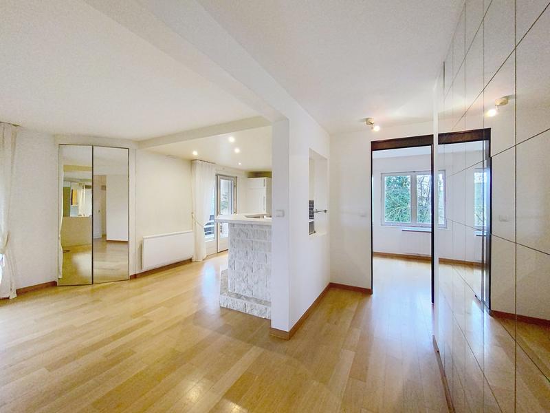 Appartement - 83 m² - 3 pièces