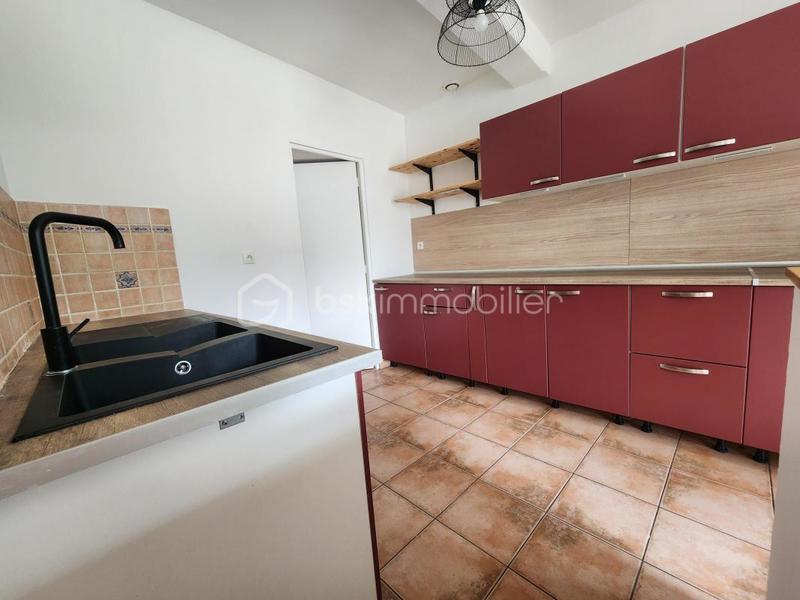 Maison traditionnelle - 98 m² - 4 pièces