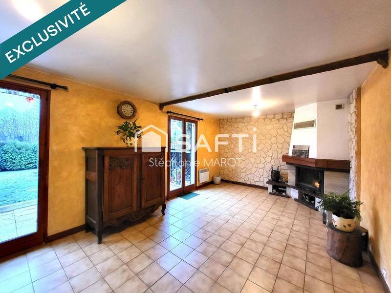 Maison - 90 m² - 5 pièces