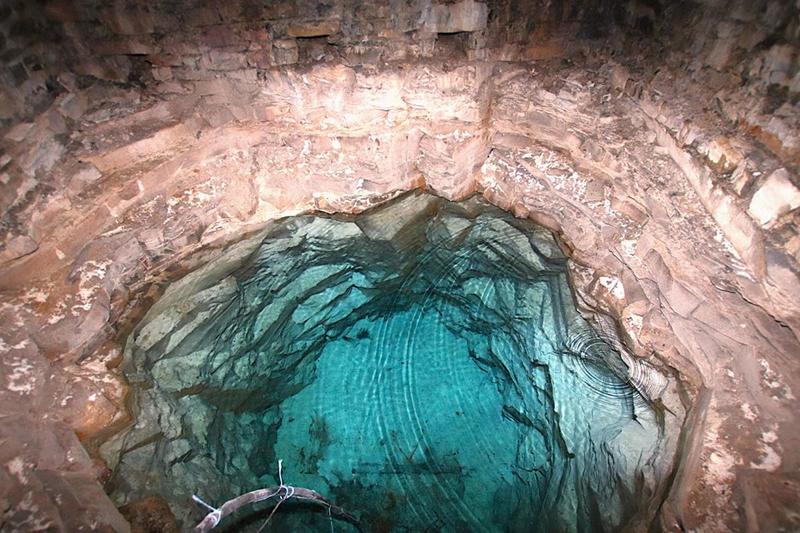 Demeure - 568 m² - 15 pièces