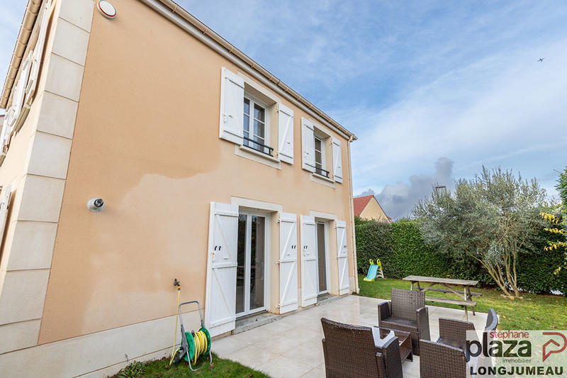Maison - 83 m² - 5 pièces
