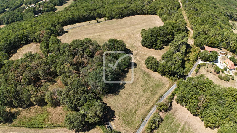 Terrain - 36 348 m²