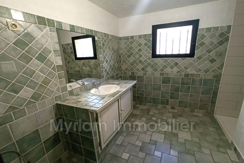 Maison - 75 m² - 3 pièces