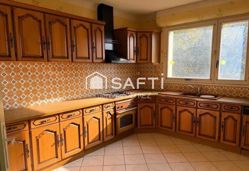 Maison - 131 m² - 6 pièces