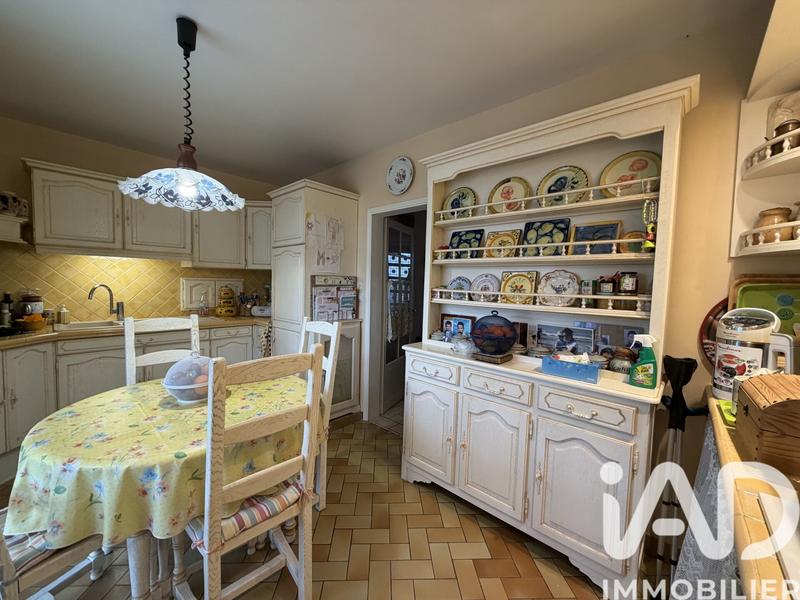 Maison - 174 m² - 7 pièces