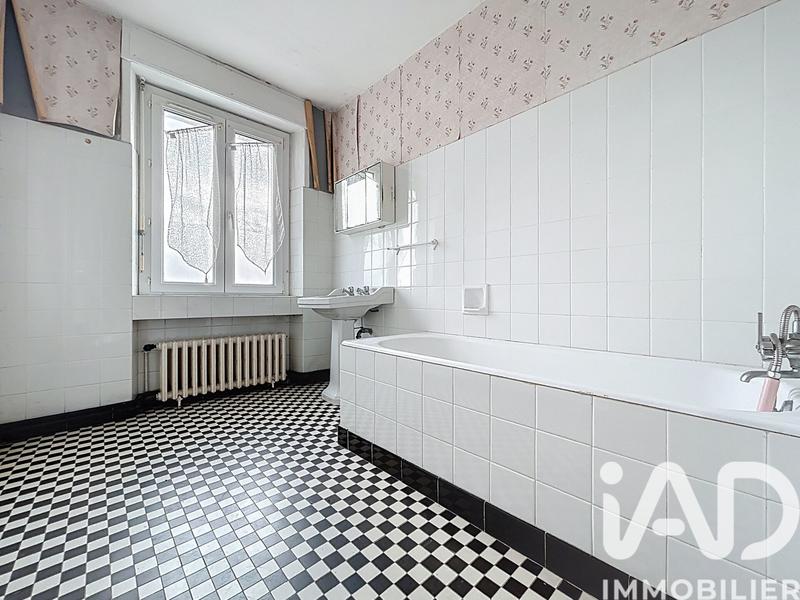 Maison - 110 m² - 6 pièces