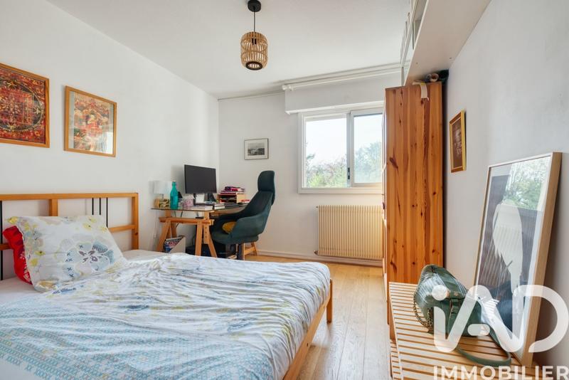 Appartement - 99 m² - 4 pièces