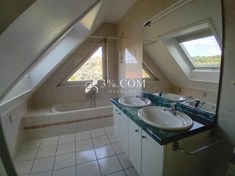 Pavillon - 156 m² - 5 pièces