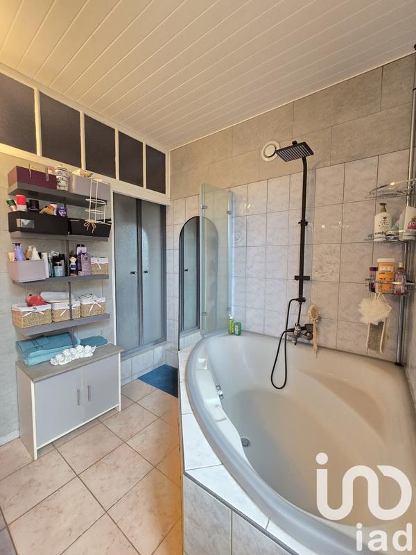 Maison - 141 m² - 7 pièces