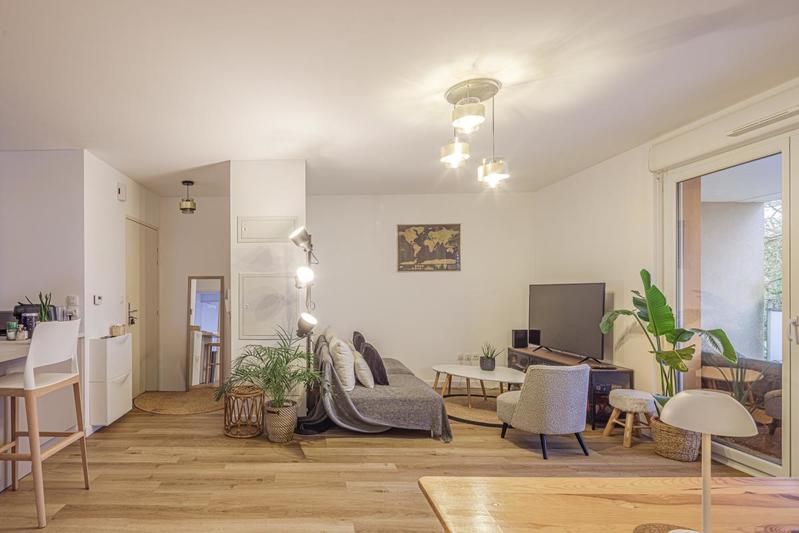 Appartement - 61 m² - 3 pièces