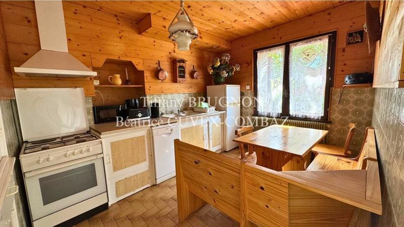 Maison - 94 m² - 5 pièces