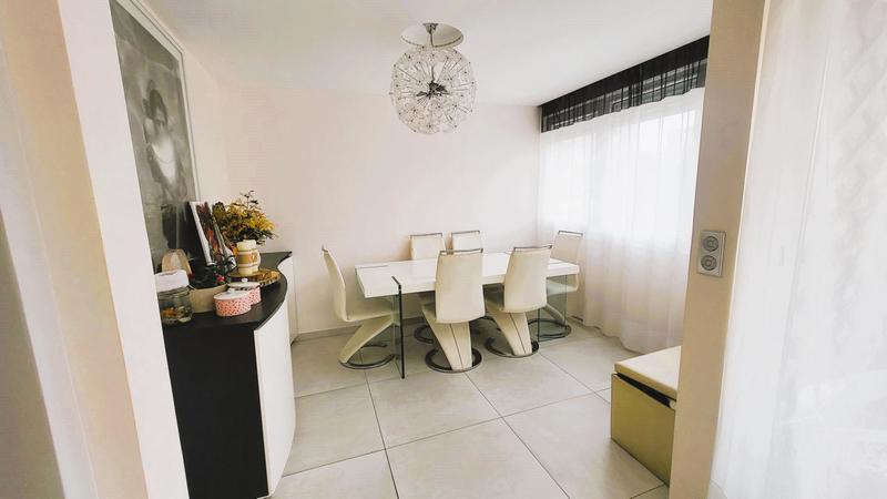 Appartement - 75 m² - 3 pièces