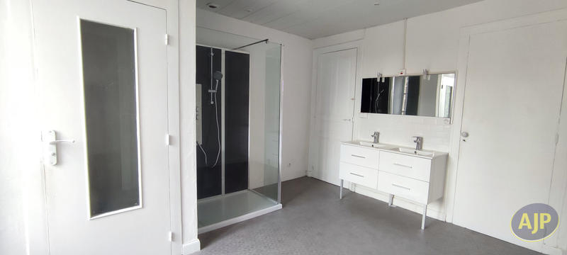 Maison - 118 m² - 5 pièces