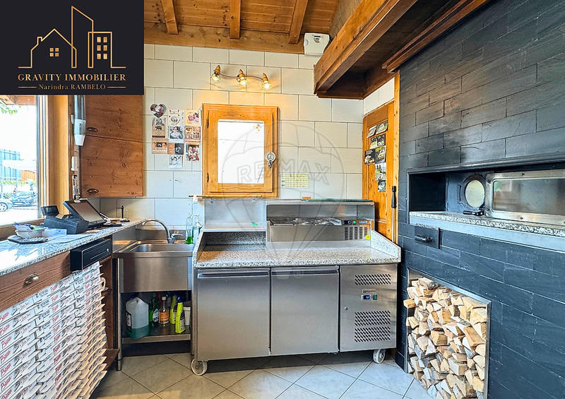 Magasins - 40 m² - 2 pièces