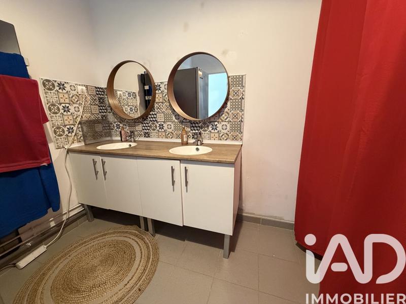 Maison - 213 m² - 7 pièces