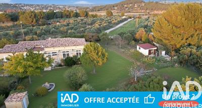 Maison - 140 m² - 4 pièces