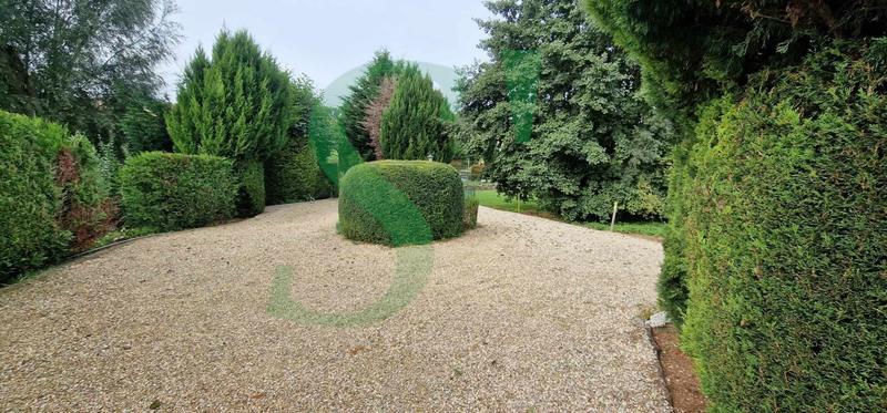 Terrain de loisirs - 4 978 m²