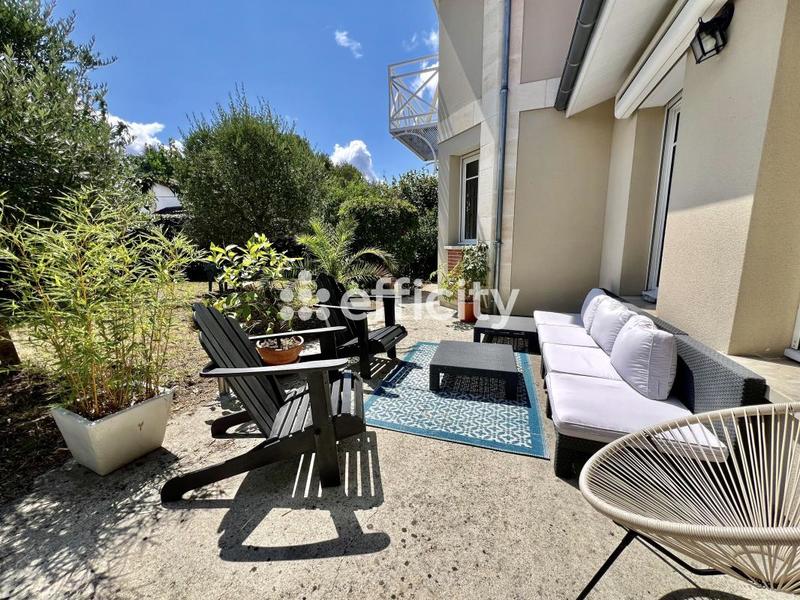 Maison - 146 m² - 6 pièces