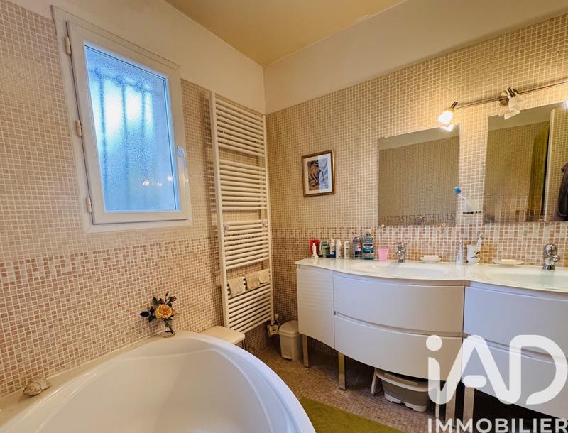 Maison - 151 m² - 5 pièces