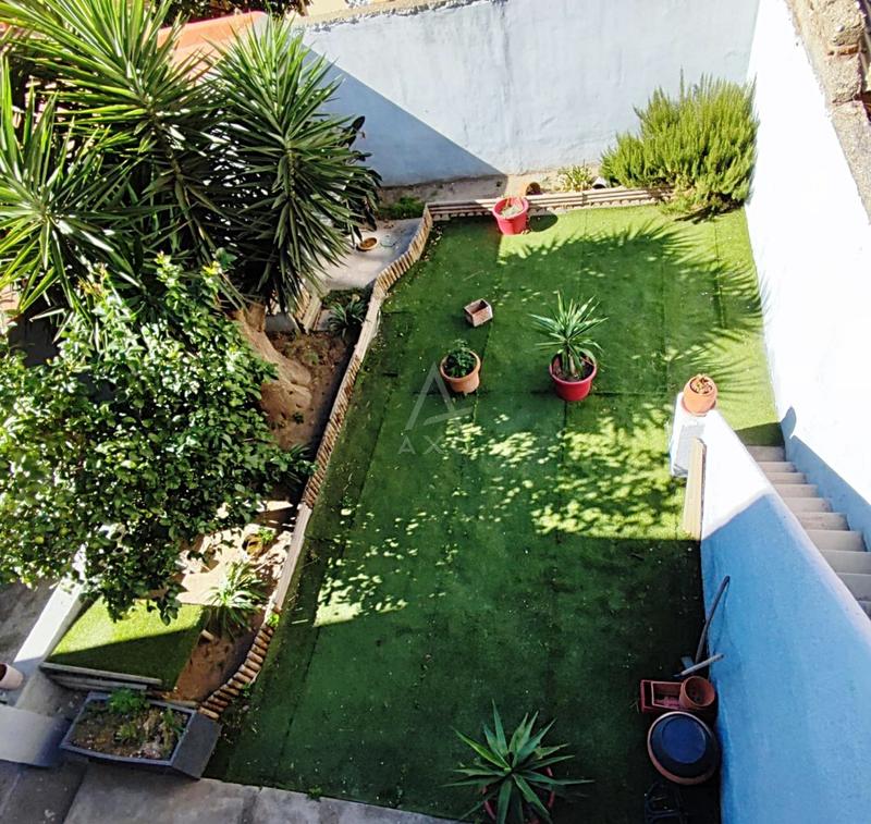 Maison - 161 m² - 6 pièces