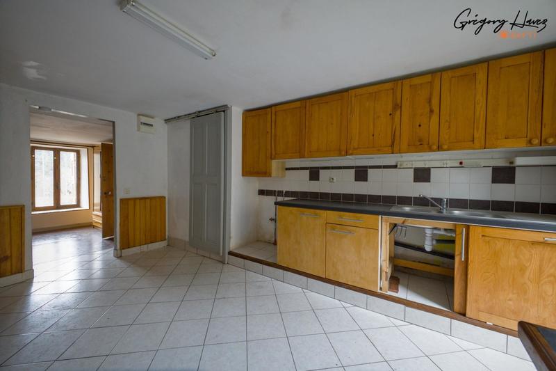 Maison - 137 m² - 6 pièces
