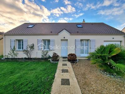 Maison traditionnelle - 120 m² - 5 pièces